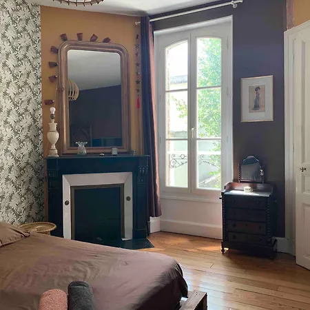 Homestay - Maison Des Annees 30